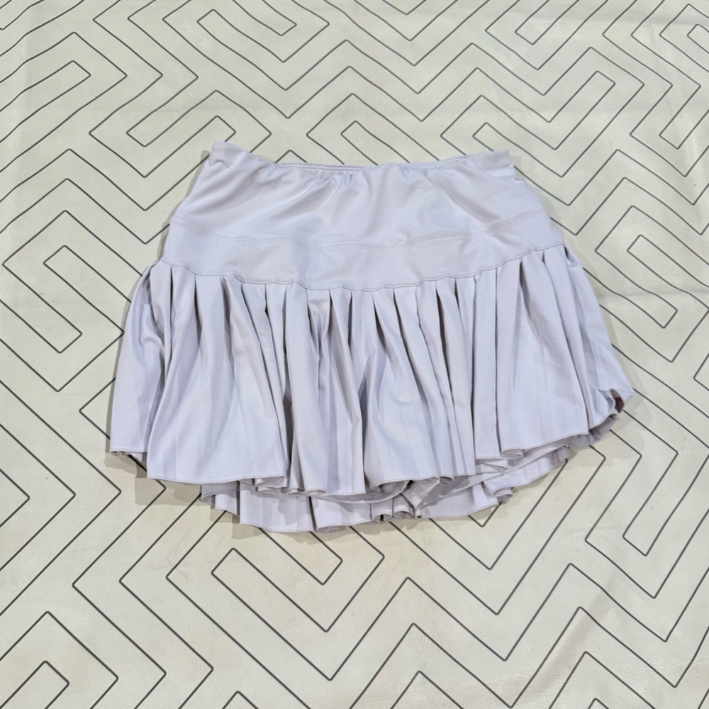 Goldhinge White Pleated Skort